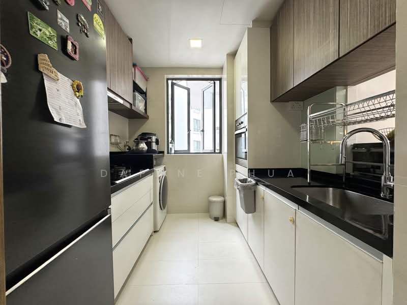 The Palette, 119 Pasir Ris Grove, 3 Bedrooms, 883 sqft, Condominium For Rent, by Daphne Phua, 500084205 - WELL VENTILATED AND FUNCTIONAL KITCHEN! - PropertyGuru.com.sg