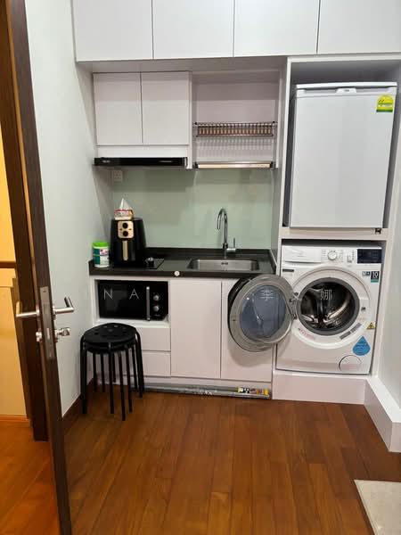 Siglap V, 2 First Street, Studio, 350 sqft, Condominium For Rent, by Aina Lie 李艾娜, 500084214 - Kitchen - PropertyGuru.com.sg