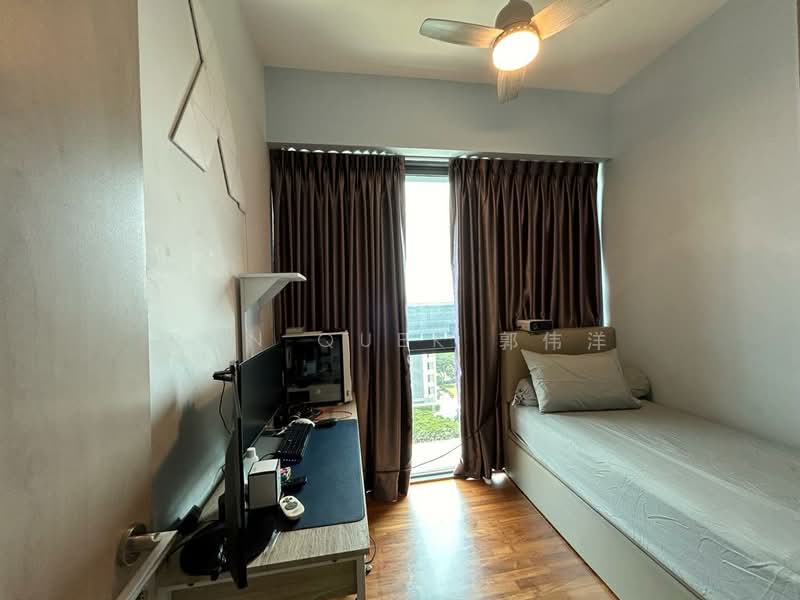 J Gateway Condominium For Sale at S$ 2,150,000 | PropertyGuru Singapore - Bedroom