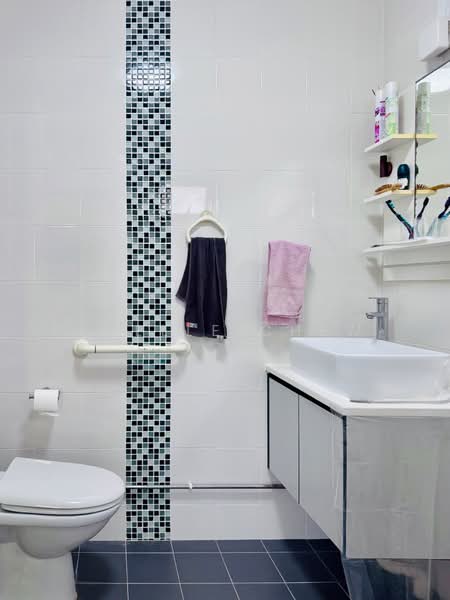 108 Jalan Rajah HDB Flat For Sale at S$ 990,000 | PropertyGuru Singapore - Bathroom