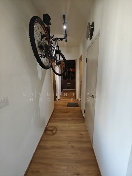 665C Punggol Drive HDB Flat For Sale at S$ 618,000 | PropertyGuru Singapore - Corridor