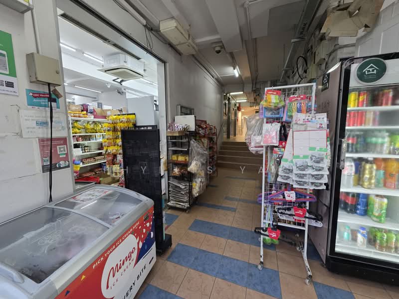 102 Spottiswoode Park Road, 102 Spottiswoode Park Road, 3 Bedrooms, 850 sqft, Apartment For Rent, by Phyllis Yap, 500084267 - convenient store in development - PropertyGuru.com.sg