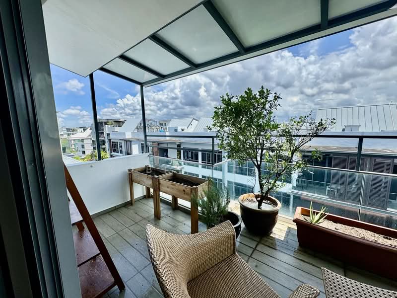 The Seawind @ Telok Kurau, 80 Lorong M Telok Kurau, 4 Bedrooms, 1,701 sqft, Condominium For Rent, by Robin Chan, 500084271 - Balcony - PropertyGuru.com.sg