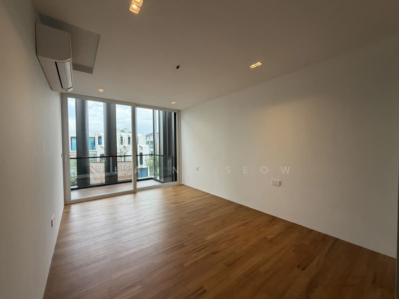 Brand New FREEHOLD Corner Terrace ❤️ Heart of Serangoon Garden, Brighton Crescent, 5 Bedrooms, 6,500 sqft, Terraced House For Sale, by Shauna Seow, 500084276 - Bedroom - PropertyGuru.com.sg