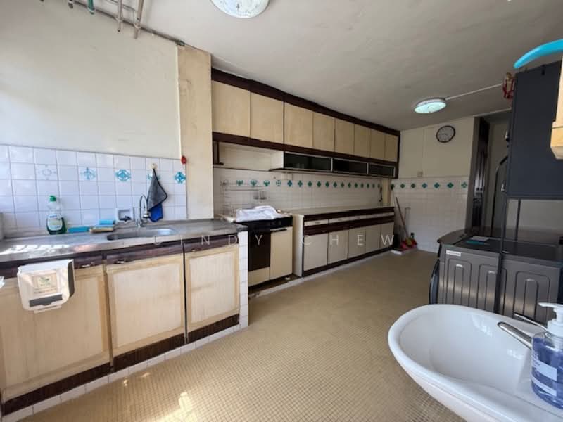 708 Clementi West Street 2, 708 Clementi West Street 2, 3 Bedrooms, 980 sqft, HDB Flat For Rent, by Cindy Chew, 500084301 - Kitchen - PropertyGuru.com.sg