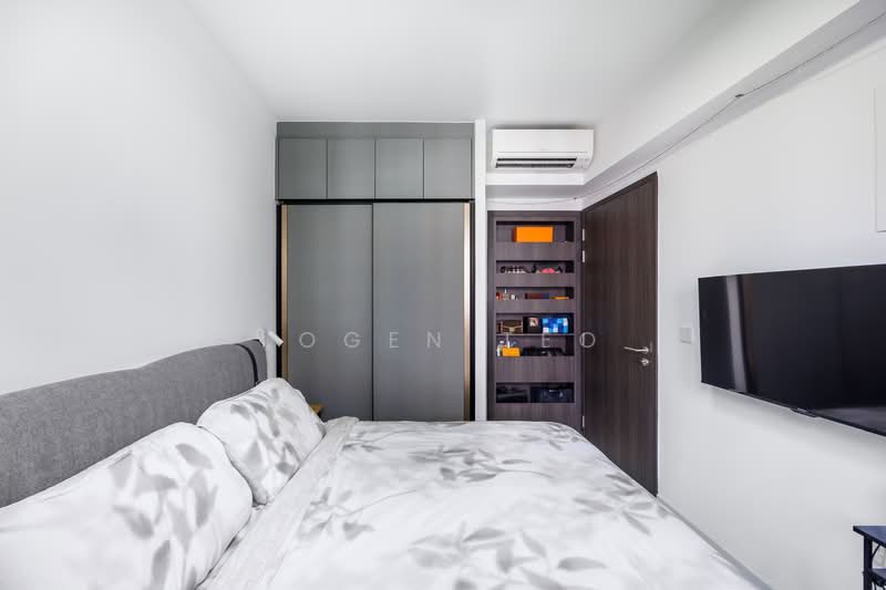 Riverfront Residences Condominium For Sale at S$ 745,000 | PropertyGuru Singapore - Bedroom