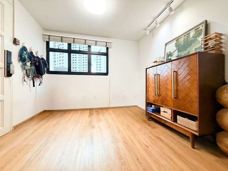 319 Ang Mo Kio Avenue 1 HDB Flat For Sale at S$ 530,000 | PropertyGuru Singapore - Interior