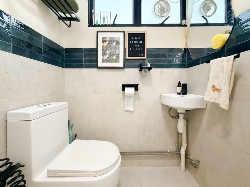 319 Ang Mo Kio Avenue 1 HDB Flat For Sale at S$ 530,000 | PropertyGuru Singapore - Bathroom
