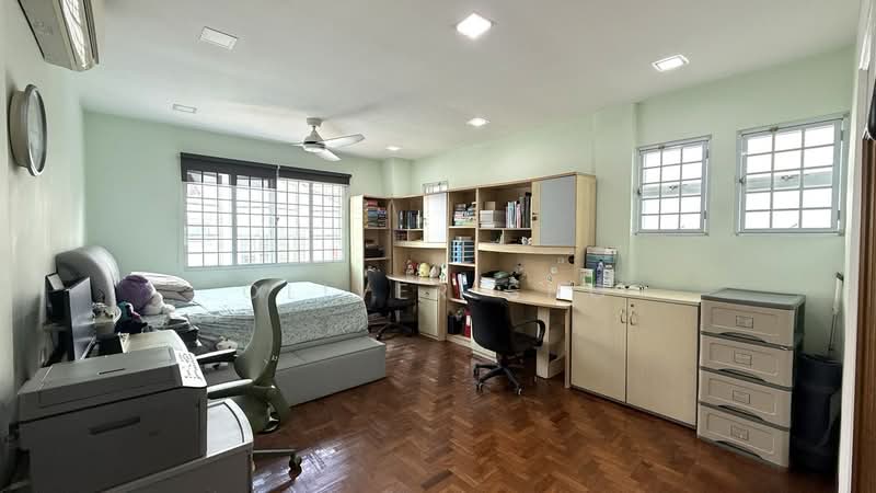 Choon Sing Garden Semi-Detached House For Sale at S$ 6,500,000 | PropertyGuru Singapore - Bedroom