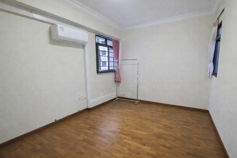 660C Jurong West Street 64 HDB Flat For Sale at S$ 728,000 | PropertyGuru Singapore - Interior