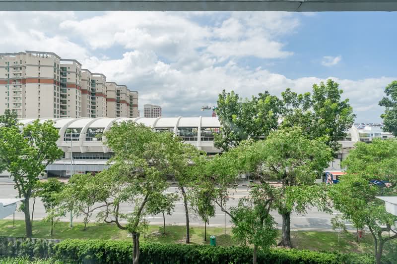 The Trumps Condominium For Sale at S$ 930,000 | PropertyGuru Singapore - Exterior