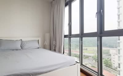 For Rent - The Madeira