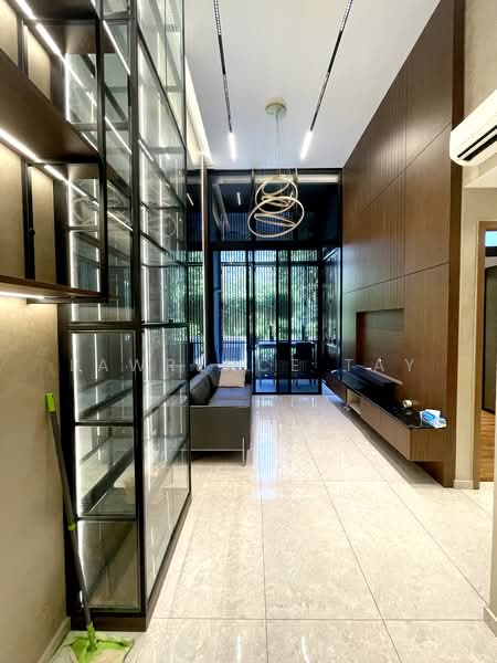 Parc Komo, 963A Upper Changi Road North, 2 Bedrooms, 743 sqft, Condominium For Rent, by Lawrence Tay, 500084346 - Living Room - PropertyGuru.com.sg