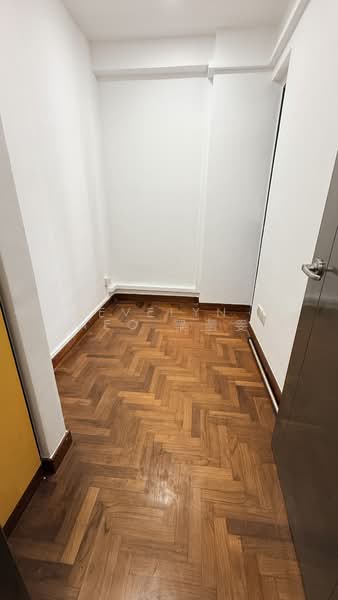 Regentville, 8 Hougang Street 92, 3 Bedrooms, 980 sqft, Condominium For Rent, by Evelyn Neo 梁慧雯, 500084361 - Study Room / Helper room / Small Bedrm - PropertyGuru.com.sg