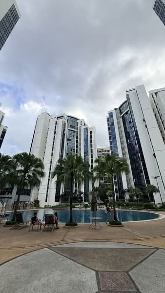 Regentville, 8 Hougang Street 92, 3 Bedrooms, 980 sqft, Condominium For Rent, by Evelyn Neo 梁慧雯, 500084361 - Exterior - PropertyGuru.com.sg