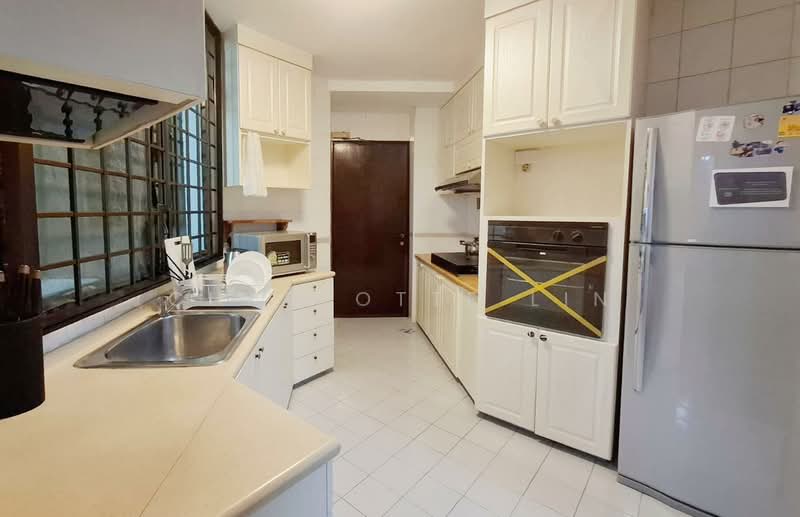 Parc Oasis, 45 Jurong East Avenue 1, Room Rental, 100 sqft, Condominium For Rent, by Charlotte Lin, 500084362 - Kitchen - PropertyGuru.com.sg