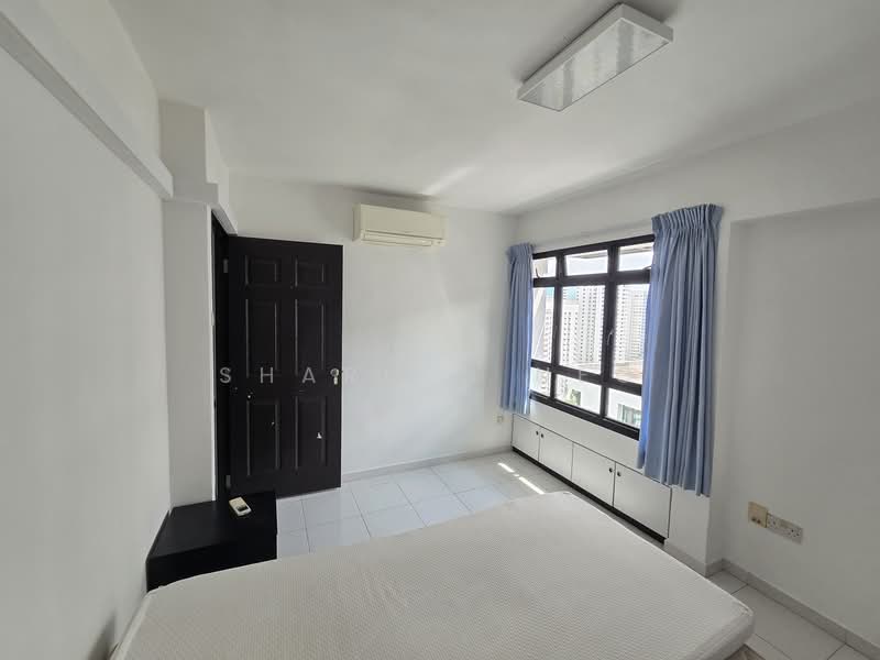 656 Senja Road, 656 Senja Road, 3 Bedrooms, 1,200 sqft, HDB Flat For Rent, by Sharlyn Neo, 500084364 - Bedroom - PropertyGuru.com.sg