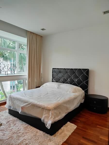 Summerhill Condominium For Sale at S$ 1,798,000 | PropertyGuru Singapore - Bedroom