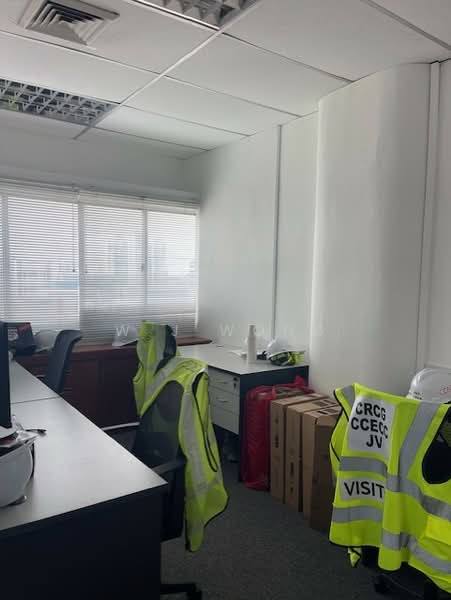 Golden Mile Tower, 6001 Beach Road, 708 sqft, Office For Rent, by W J Wong, 500084379 - Interior - CommercialGuru.com.sg