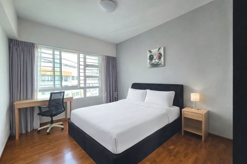 267B Punggol Field HDB Flat For Sale at S$ 1,000,000 | PropertyGuru Singapore - Bedroom