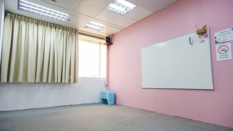 Parkway Centre, 1 Marine Parade Central, 1,130 sqft, Office For Sale, by Maple Yap, 500084390 - Interior - CommercialGuru.com.sg