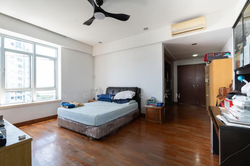 The Makena Condominium For Sale at S$ 3,999,900 | PropertyGuru Singapore - Bedroom