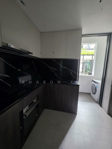 Jervois Mansion, 10 Jervois Close, 4 Bedrooms, 1,475 sqft, Condominium For Rent, by Sharon Yeo, 500084410 - Kitchen - PropertyGuru.com.sg