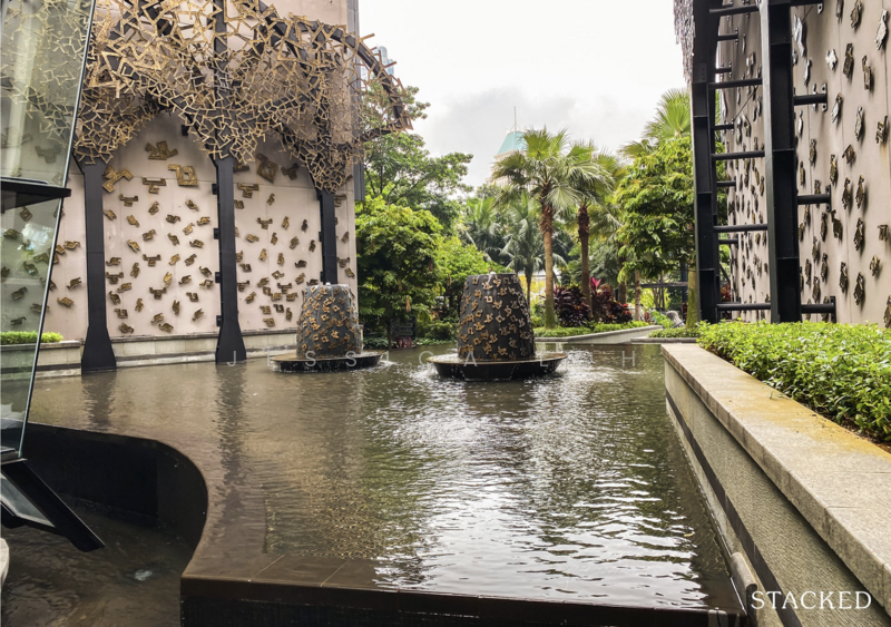 OUE Twin Peaks Condominium For Sale at S$ 3,849,600 | PropertyGuru Singapore - Exterior