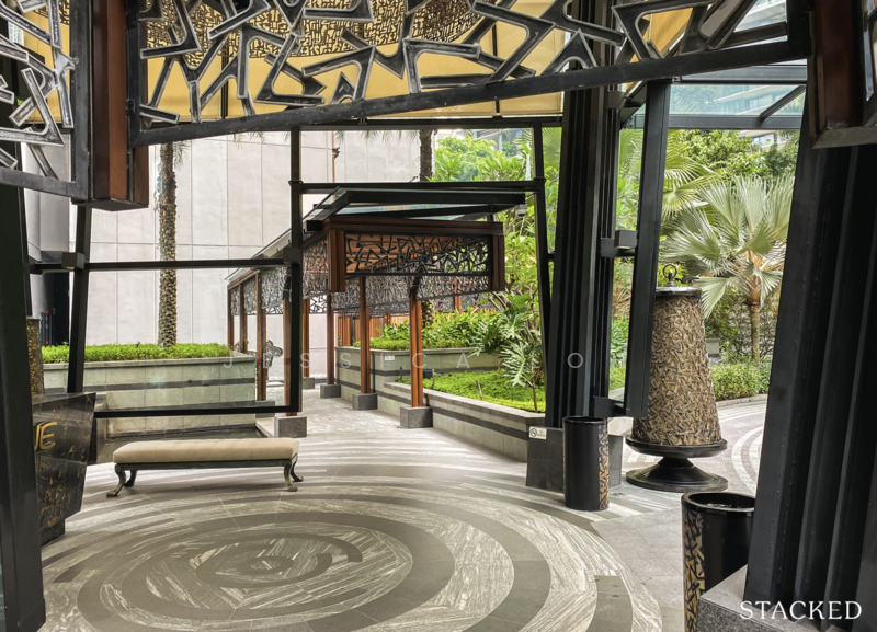 OUE Twin Peaks Condominium For Sale at S$ 3,849,600 | PropertyGuru Singapore - Entrance