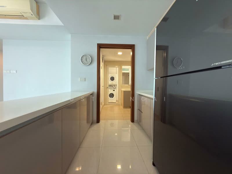 City Square Residences Condominium For Sale at S$ 3,550,000 | PropertyGuru Singapore - Kitchen