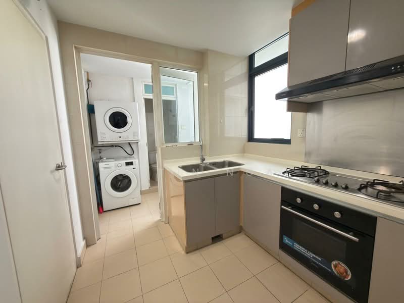 City Square Residences Condominium For Sale at S$ 3,550,000 | PropertyGuru Singapore - Kitchen