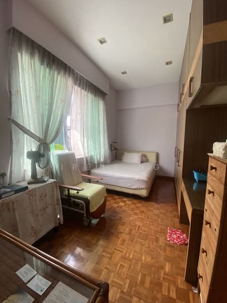 Bungalow at Jalan Sentosa Detached House For Sale at S$ 11,000,000 | PropertyGuru Singapore - Bedroom