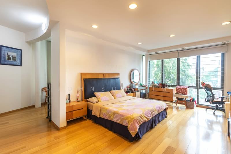 Corner Terrace along Sunrise Drive Corner Terrace For Sale at S$ 5,388,888 | PropertyGuru Singapore - Bedroom