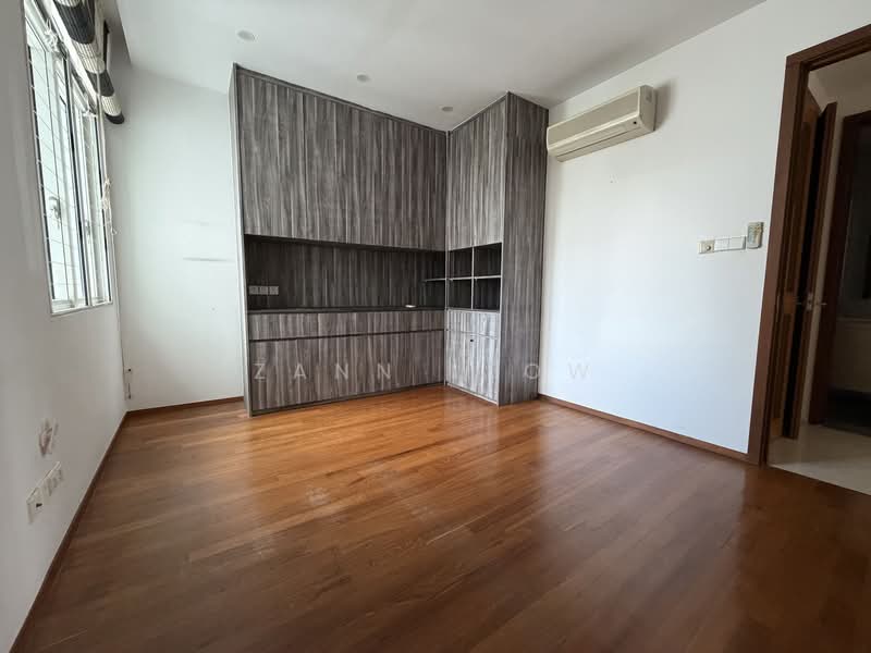 Gallop Green, 19 Woollerton Park, 5 Bedrooms, 3,229 sqft, Condominium For Rent, by Zann Leow, 500084478 - Bedroom - PropertyGuru.com.sg