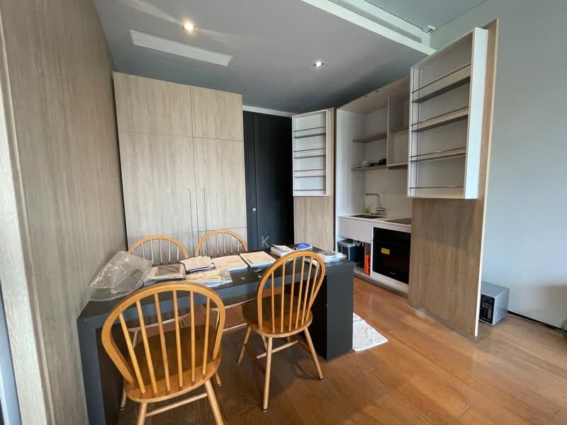 OUE Twin Peaks Condominium For Sale at S$ 1,300,000 | PropertyGuru Singapore - Interior