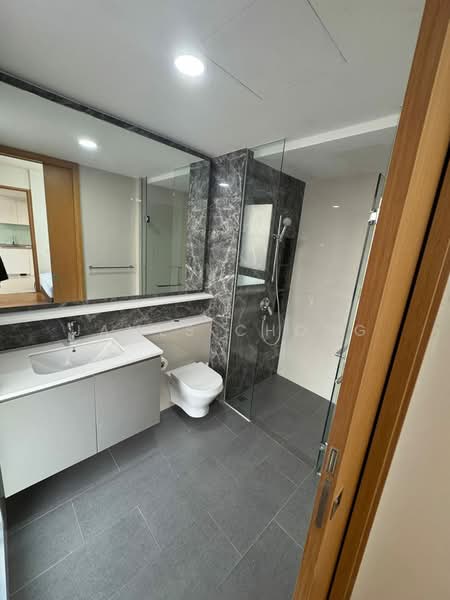 Bartley Ridge, 30 Mount Vernon Road, 1 Bedroom, 441 sqft, Condominium For Rent, by James Chong, 500084485 - Bathroom - PropertyGuru.com.sg