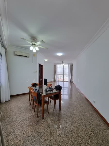 The Bayshore Condominium For Sale at S$ 1,890,000 | PropertyGuru Singapore - Living Room