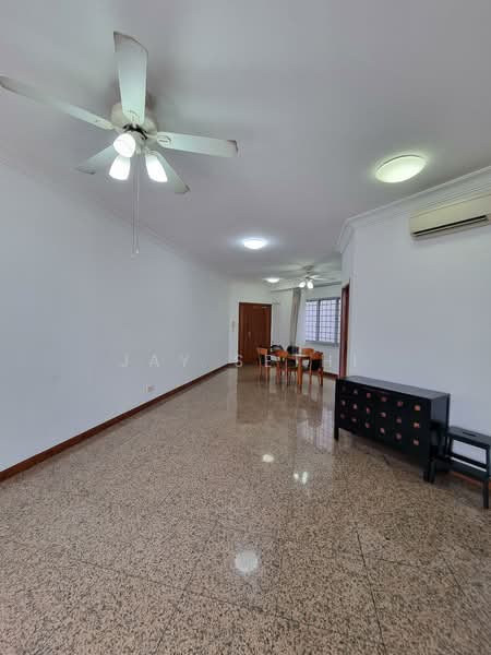 The Bayshore Condominium For Sale at S$ 1,890,000 | PropertyGuru Singapore - Living Room