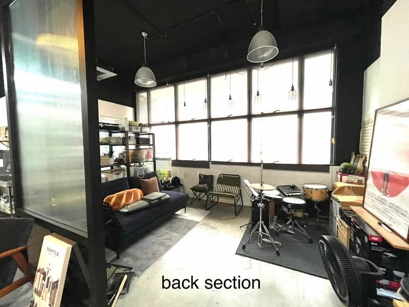 Midview City, 18 Sin Ming Lane, 1,356 sqft, Light Industrial (B1) For Rent, by Joanna Hu, 500084507 - Living Room - CommercialGuru.com.sg
