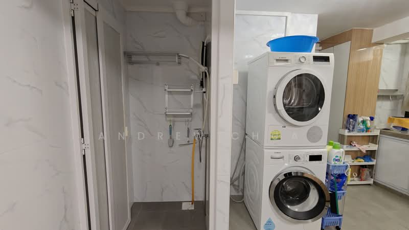 For Rent - 2 Jalan Batu