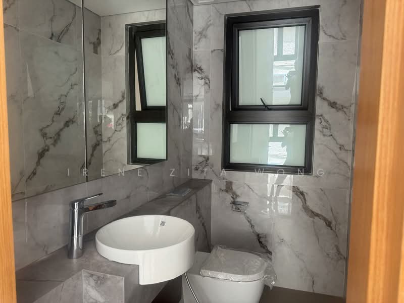 Dedap Road Semi-Detached House For Sale at S$ 8,888,888 | PropertyGuru Singapore - Bathroom