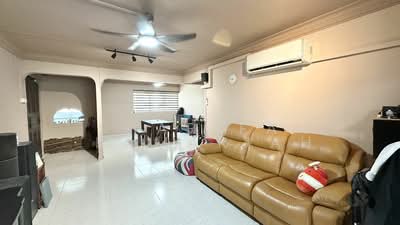 For Sale - 815 Tampines Avenue 4