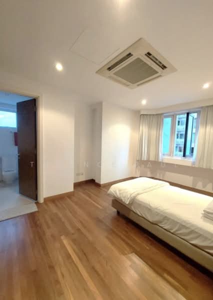 D'Grove Villas Condominium For Sale at S$ 13,800,000 | PropertyGuru Singapore - Bedroom