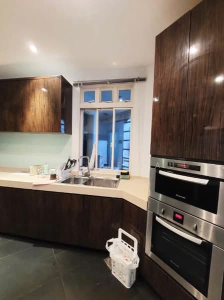 D'Grove Villas Condominium For Sale at S$ 13,800,000 | PropertyGuru Singapore - Kitchen