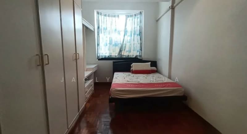 Elite Park Avenue, , 4 Bedrooms, 2,000 sqft, Terraced House For Rent, by Jaclyn Chua, 500084571 - Bedroom - PropertyGuru.com.sg