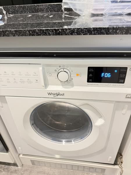 Midtown Bay, 120 Beach Road, 1 Bedroom, 484 sqft, Condominium For Rent, by Julian Li, 500084574 - PropertyGuru.com.sg