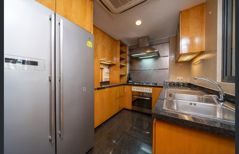 Grange 80, 80 Grange Road, 3 Bedrooms, 1,356 sqft, Condominium For Rent, by Ray Lim, 500084577 - Kitchen - PropertyGuru.com.sg