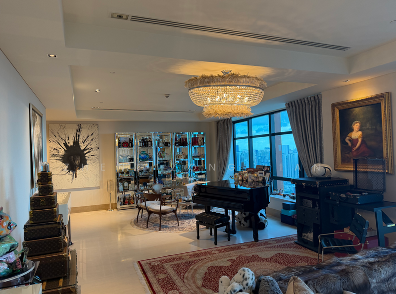 The Ritz-Carlton Residences Condominium For Sale at S$ 32,800,000 | PropertyGuru Singapore - Living Room