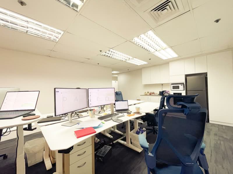 International Plaza, 10 Anson Road, 2,356 sqft, Office For Sale, by David Yong, 500084592 - Interior - CommercialGuru.com.sg
