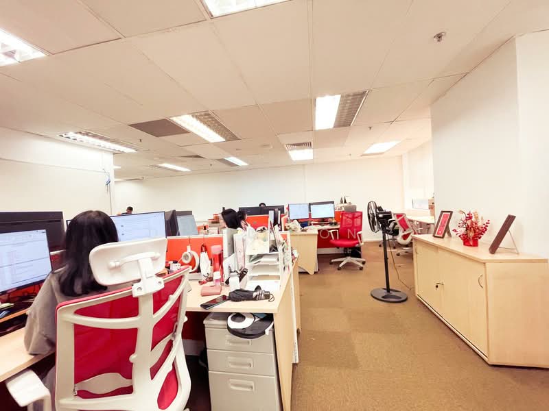 International Plaza, 10 Anson Road, 2,356 sqft, Office For Sale, by David Yong, 500084592 - Interior - CommercialGuru.com.sg